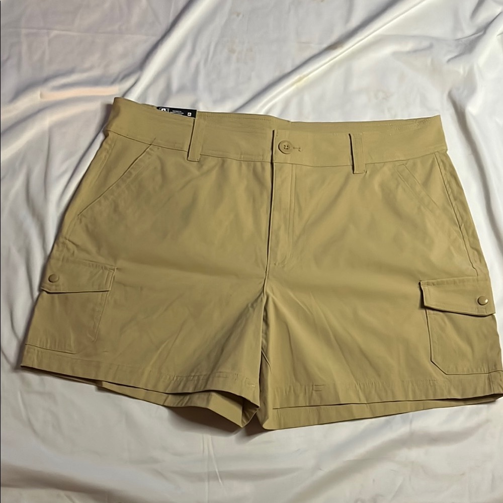 NWT Eddie Bauer Cargo Pocket Shorts